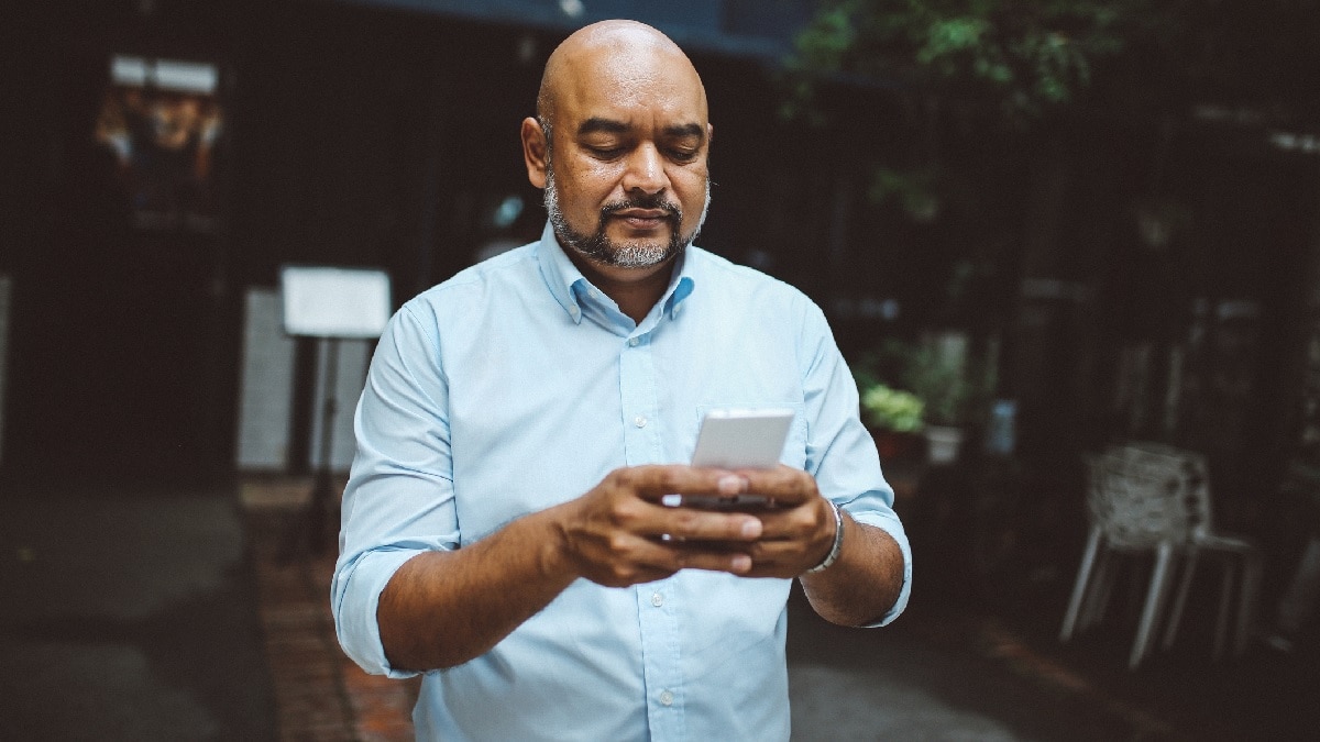 A man making a call on his cell phone